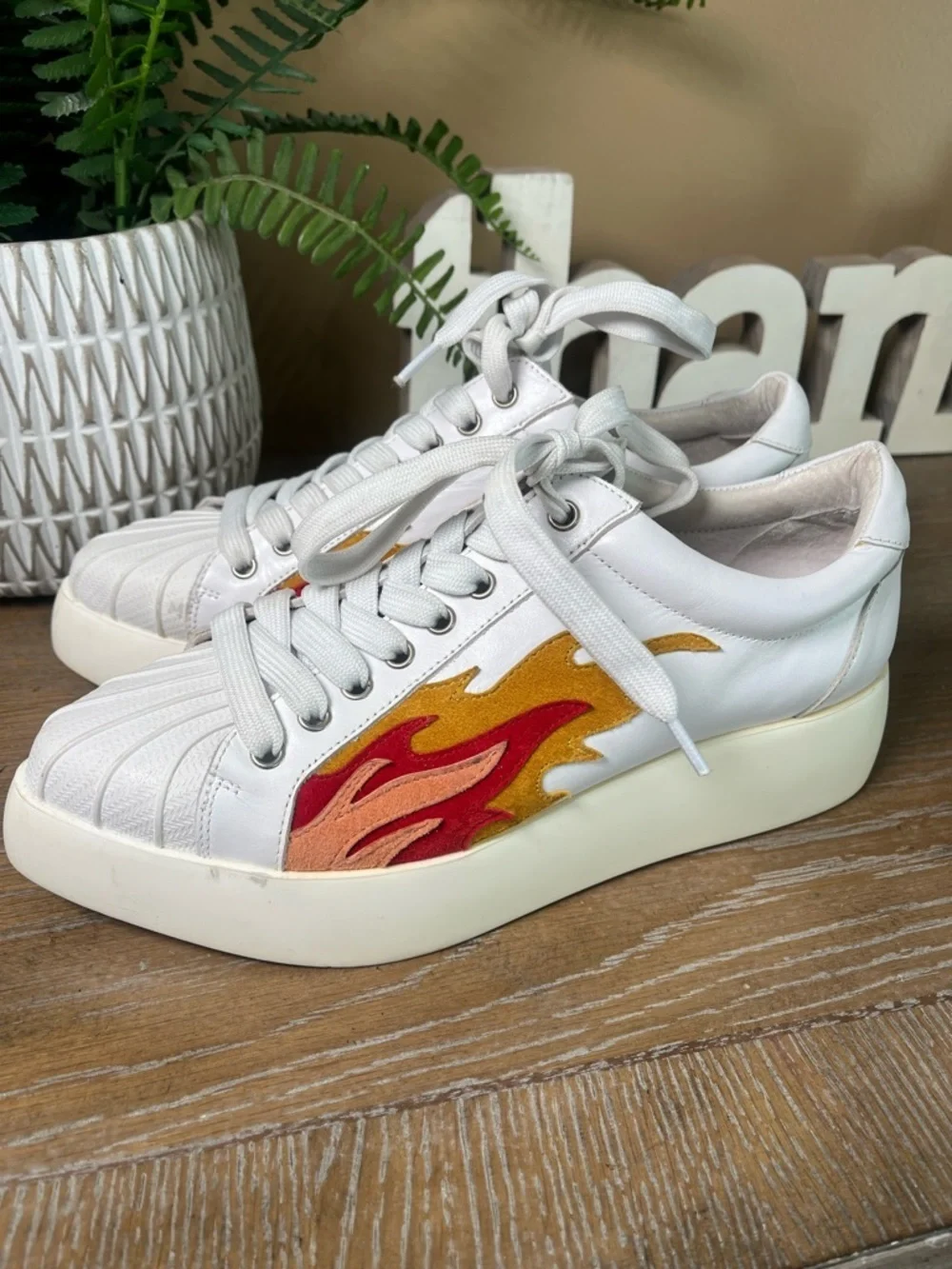 Jeffrey Campbell Hot Rod Leather Suede Flames Pointed Toe Platform Sneakes Sz 8